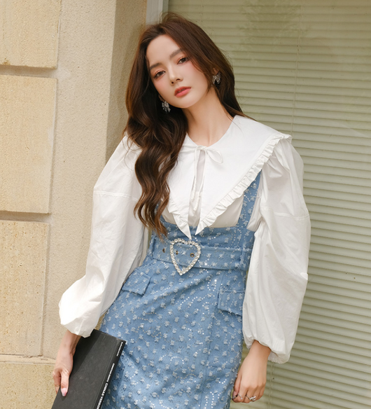Falda Vestido Denim con Bordado de Cuentas y Tirantes - Image 5