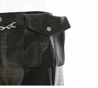 Overol de Cuero Negro con Textura Escamada para Mujer - Image 20