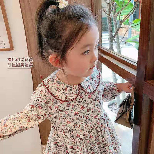 Vestido Princesa Infantil con Cuello Muñeca y Detalles de Encaje - Image 5