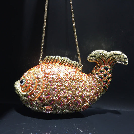 Clutch Dorado con Peces de Diamantes - Diseño Artesanal Elegante para Mujer