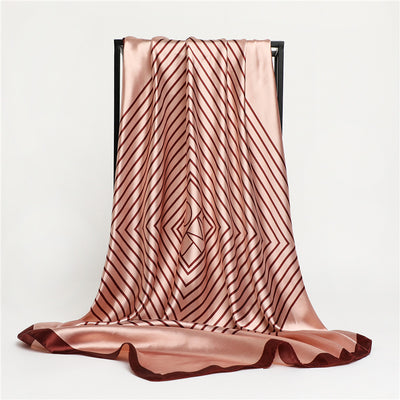 Pañuelo de Seda Estilo Nórdico - Diseño de Influencers - Image 15