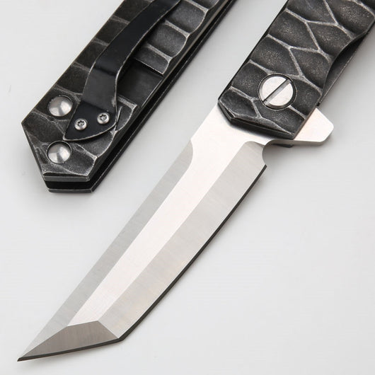 Cuchillo de Supervivencia Plegable de Alta Dureza para Aventuras al Aire Libre - Image 9