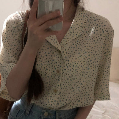 Blusa Floral Retro Elegante de Manga Corta para Mujer - Image 4