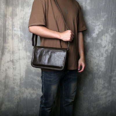 Bolsa Bandolera de Cuero Genuino para Hombre Hecha a Mano - Image 4