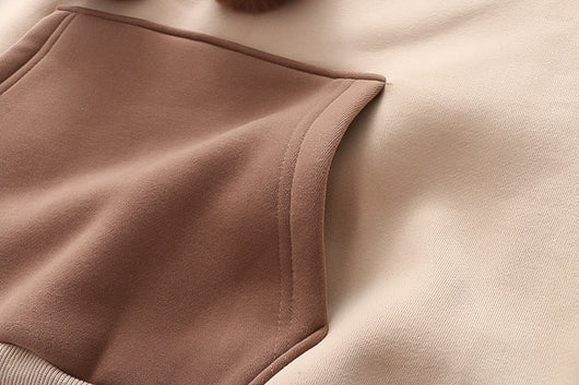 Suéter Suelto con Capucha y Bordado de Osito en Terciopelo para Mujer - Image 13