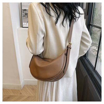 Bolso Mensajero de Cuero Suave Capacidad Grande para Llevar Bajo el Brazo - Image 14