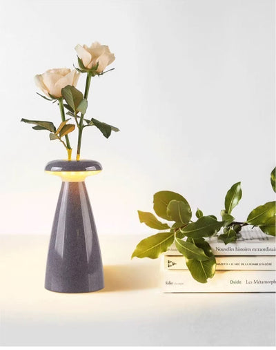 Lámpara de Mesa con Florero Decorativo 2 en 1 - Image 18
