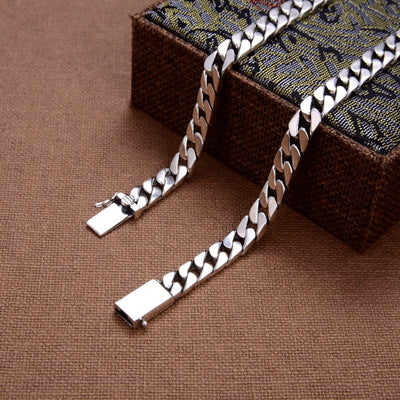 Cartera Clutch para Hombre con Cadena - Diseño Minimalista y Elegante - Image 4