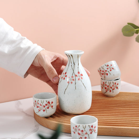 Juego de Copas de Cerámica Yanagizakura para Sake, Vino Blanco y Licores - Image 3