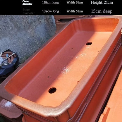 Maceta Rectangular Extragrande de Barro Púrpura con Opción de Drenaje