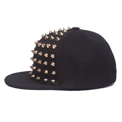 Gorras Negras con Remaches - Image 10