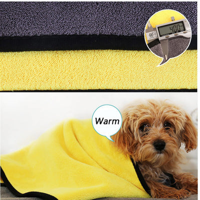 Yellow microfiber pet drying towel with black trim draped over a bathtub, with a golden retriever, poodle, and cat. - Image 11