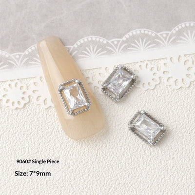 Accesorios de Decoración de Uñas con Moño de Circón Plateado - Image 16