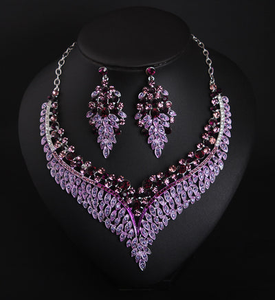 Conjunto de Collar y Aretes de Pedrería de Colores para Vestido - Image 5