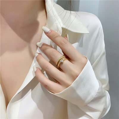 Anillo Personalizado en Oro Amarillo con Diamantes - Image 4