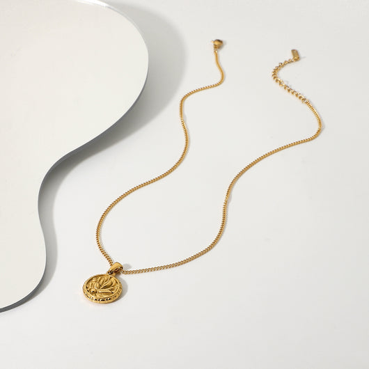 Collar Colgante Moneda Flor en Acero Inoxidable 316L Chapado en Oro 18K - Image 13