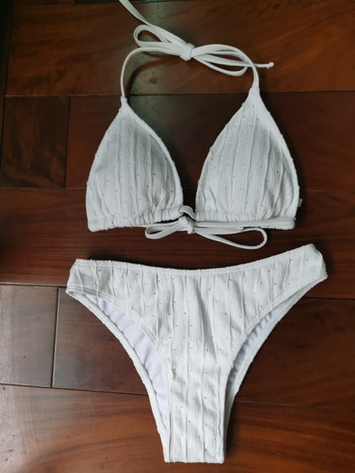 Bikini Blanco Tres Piezas con Falda de Malla - Image 22