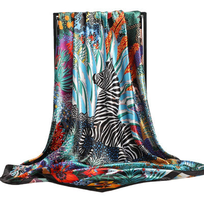 Pañuelo de Seda Estampado Animales Jungle para Otoño e Invierno - Image 5
