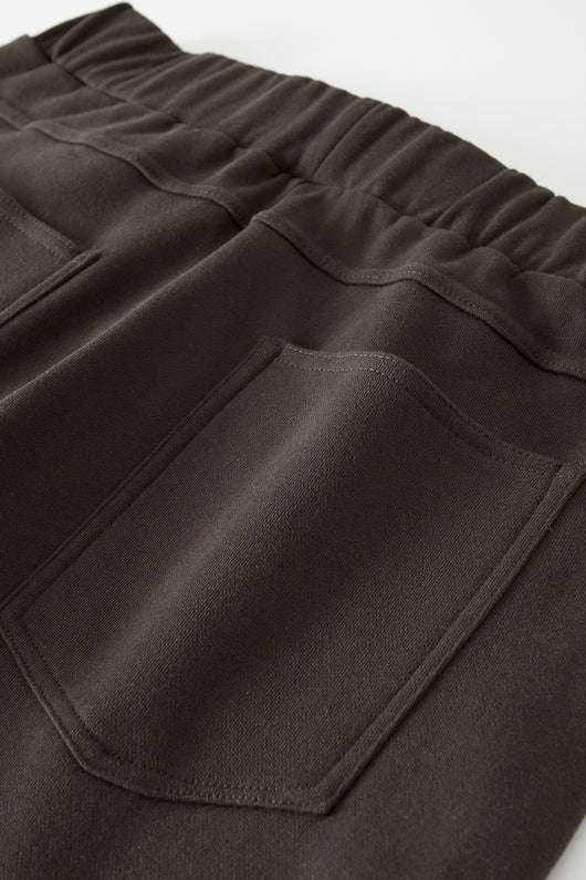 Pantalones Casuales Holgados con Detalle Plisado - Corte Relajado - Image 24