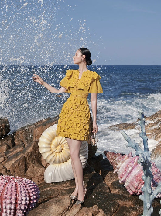 Vestido Amarillo de Verano con Diseño 3D de Pétalos - Image 5