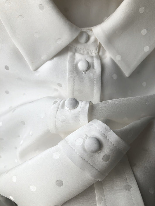 Camisa de Manga Larga en Satén Sedoso Reversible con Brillo - Image 22