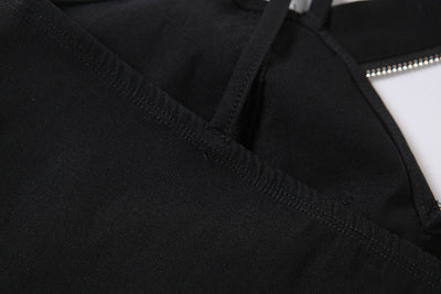 Blusa Elegante de Cuello Halter con Detalles Calados y Costuras Bicolor - Image 11
