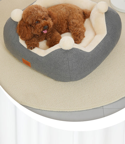 Nido Térmico para Mascotas - Cama Cuadrada Acogedora Universal para Todas las Estaciones - Image 9