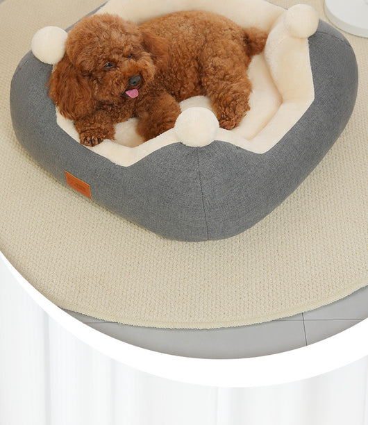 Nido Térmico para Mascotas - Cama Cuadrada Acogedora Universal para Todas las Estaciones - Image 9