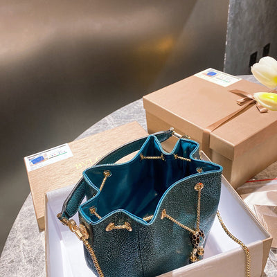 Bolso Bucket de Dama con Cabeza de Serpiente en Esmalte - Image 5