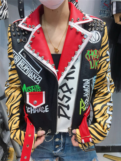 Abrigo de Cuero Manga Larga con Estampado de Tigre - Image 6