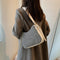 Bolsa Pequeña Casual para Mujer - Versátil y Moderna