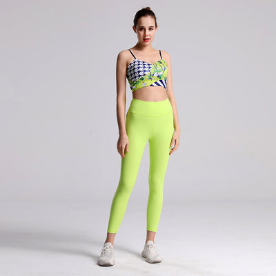 Conjunto Deportivo Dos Piezas para Mujer - Image 12