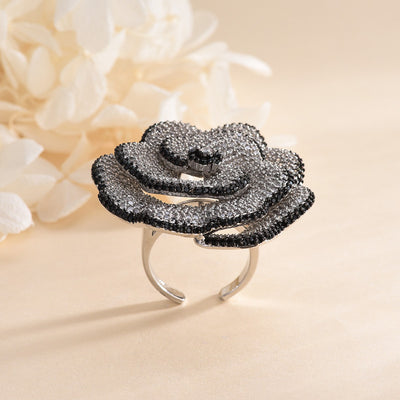 Anillo Floral 3D con Zirconia y Zafiro Negro para Mujer - Image 8