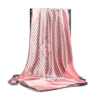 Pañuelo de Seda Estilo Nórdico - Diseño de Influencers - Image 6