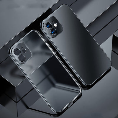 Funda iPhone 12 Mate Electrolizada con Agujeros Precisos - Image 3