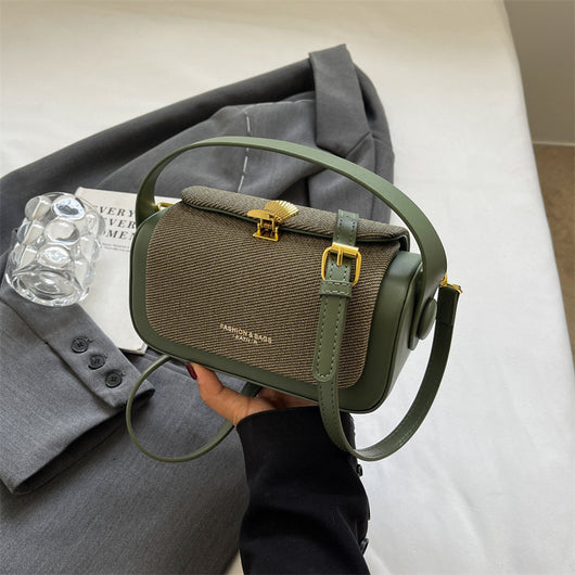 Bolso Mensajero Minimalista de Cuero para Mujer - Image 7