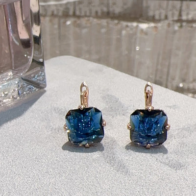 Conjunto de Aretes y Collar de Zafiro Elegante - Image 10