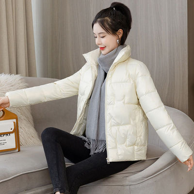 Chaqueta Acolchada para Mujer con Cuello Alto y Relleno de Plumón - Image 10
