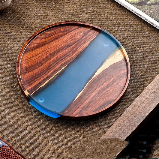 Bandeja de Té Madera de Sándalo Rojo con Resina Epoxi - Diseño Retro Premium - Image 11