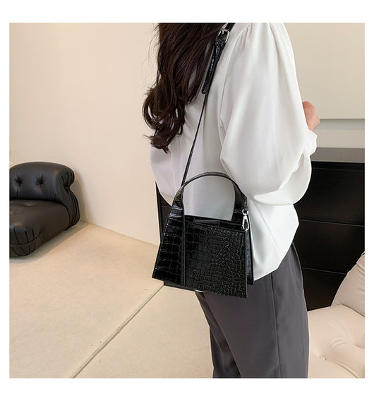 Bolso de Hombro Cuadrado Liso - Diseño Moderno y Versátil - Image 44