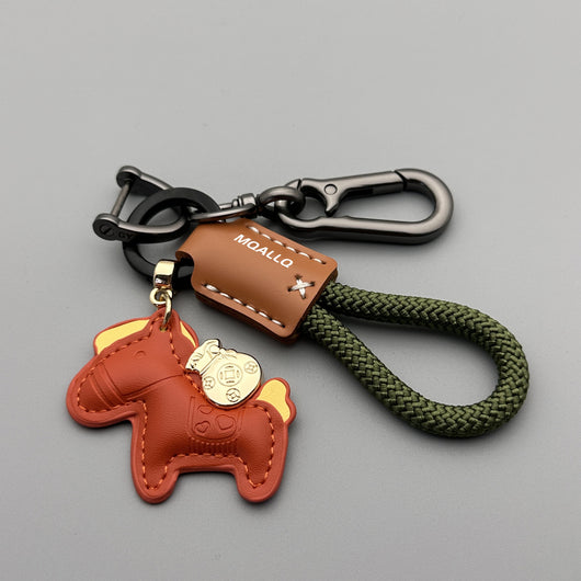 Llavero de Cuero Genuino Hecho a Mano - Diseño Minimalista y Personalidad - Image 10