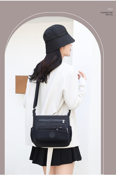 Bolsa Crossbody de Nylon Ligera con Gran Capacidad - Image 15