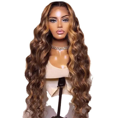 Peluca Ondulada con Encaje para Mujer - Estilo Versátil y Natural - Image 6