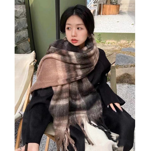 Chal Envolvente Diseño Pata de Gallo en Cashmere Suave para Mujer - Image 10