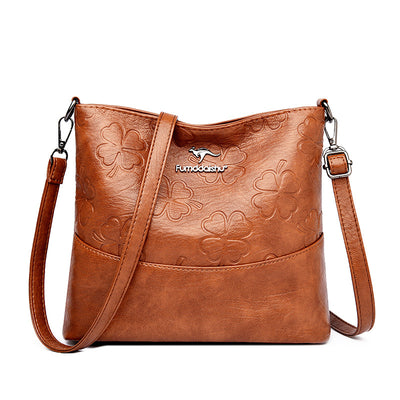 Bolso Bucket de Cuero Genuino con Grabado - Gran Capacidad para Mujer - Image 8