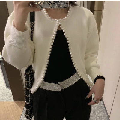 Cardigan de Punto con Detalles de Perlas - Elegancia Versátil - Image 9
