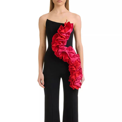 Jumpsuit Elegante Rojo con Aplicaciones y Escote Tubo - Image 4