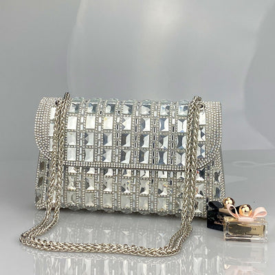 Clutch de Cristal Brillante con Cadena de Strass - Image 2