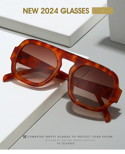 Men's and women's pilot sunglasses with a black plastic frame and vibrant orange-yellow lenses. - Image 34