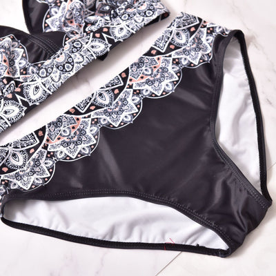 Bikini Estampado con Corte Dividido - Image 10